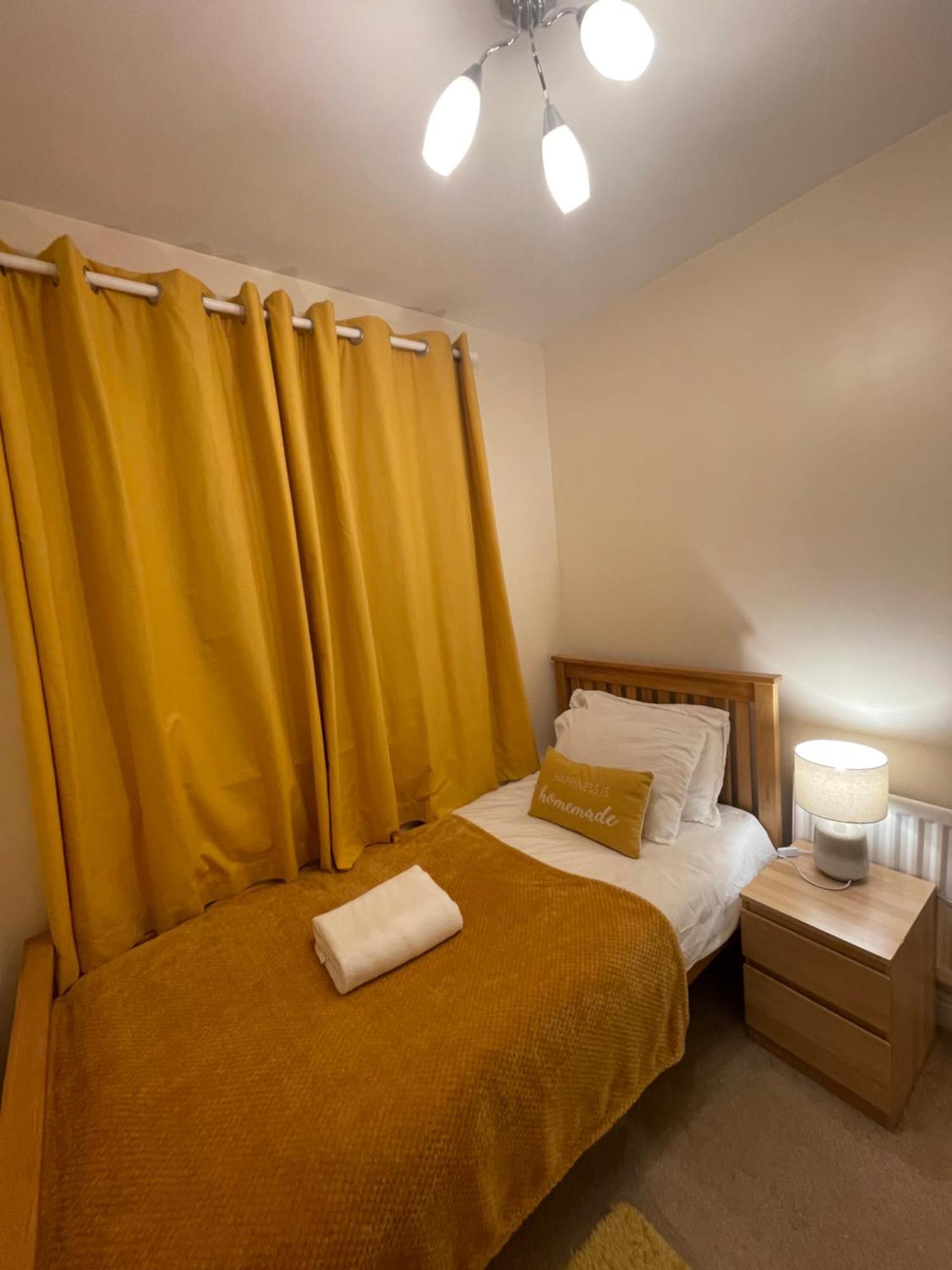 Holiday Home In Cardiff. Sleeps 6 Extérieur photo